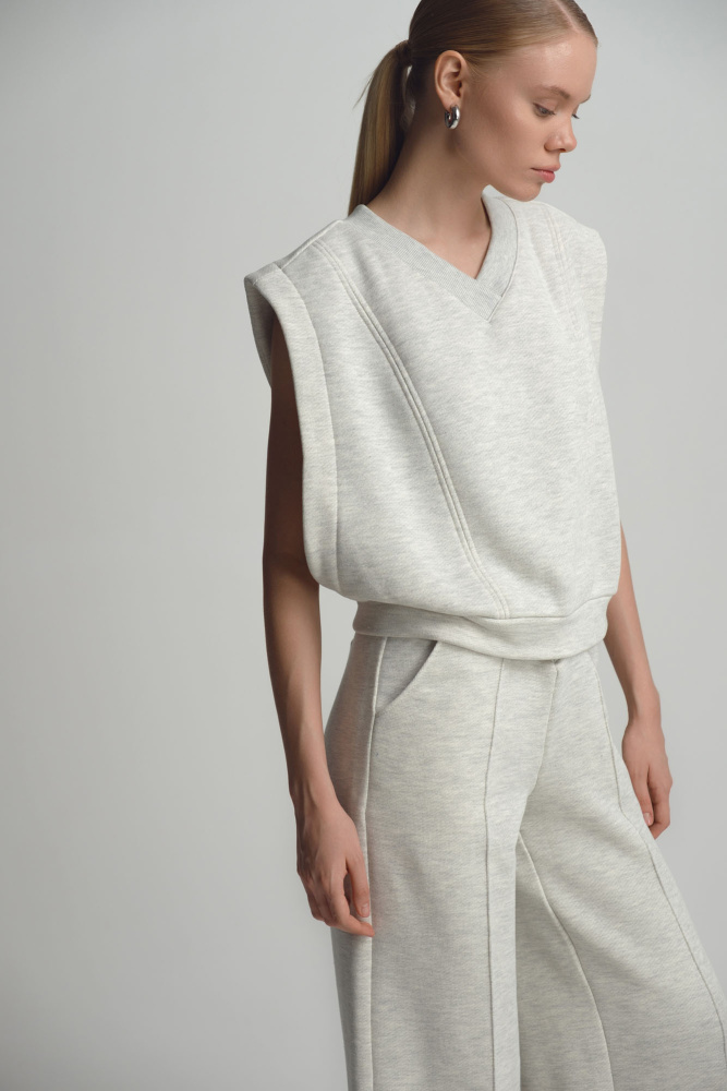 Жилет The Hills